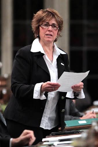 Hughes praises the cadet program in northern Ontario