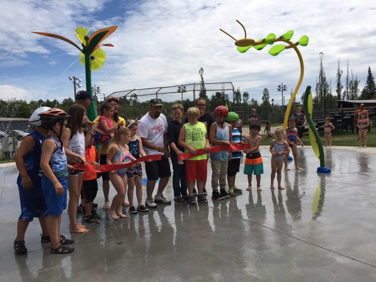 Elliot Lake Kiwanis Park (Rio Den arena) hosts ribbon cutting