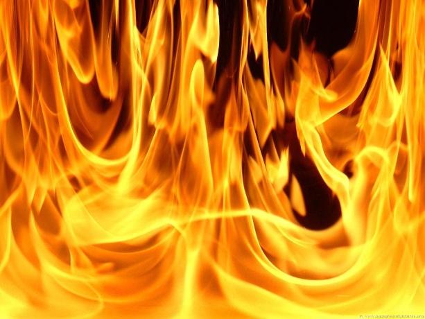 Vehicle fire at Espanola grocery store