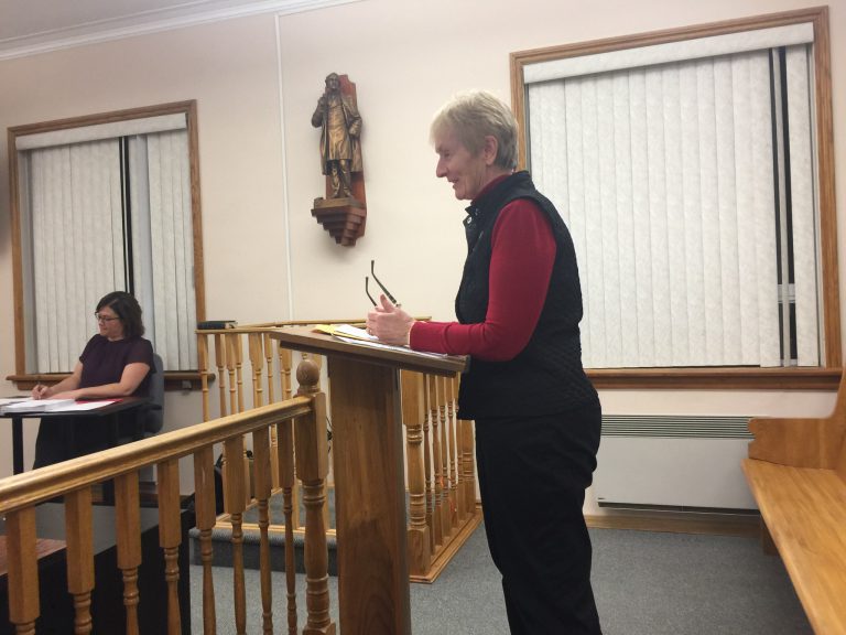 Espanola council hires full-time lifeguard