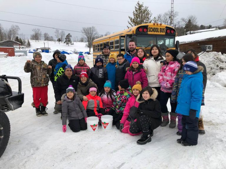 Shawanosowe students plant trout