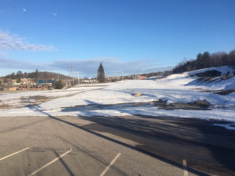 Elliot Lake council purchases former Algo Mall property