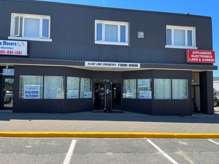 Food drive huge success in Elliot Lake