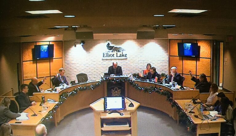 Elliot Lake council defers expenditure in recruiting CAO